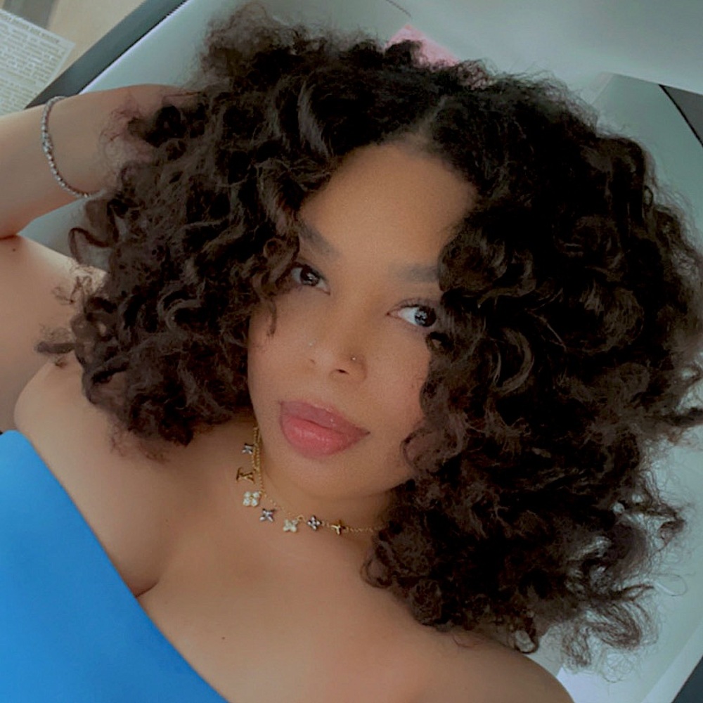 Meet your Posher, Skyler